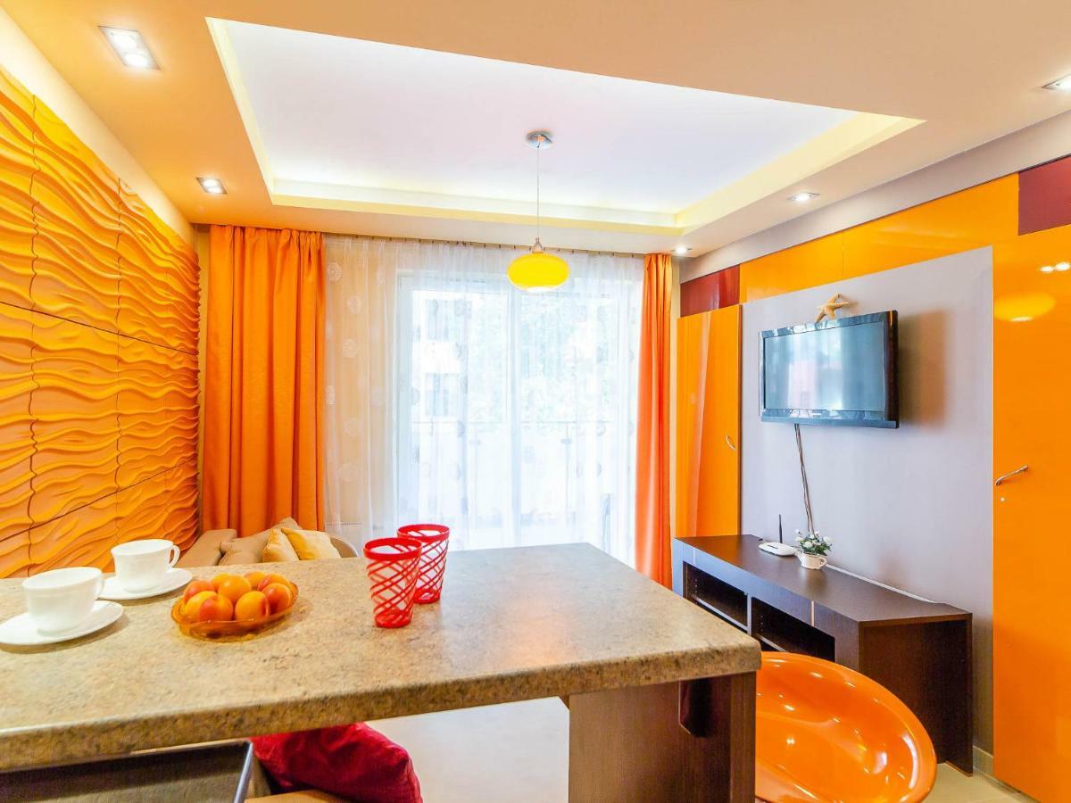 Apartament Pomaranczowy Z Basenem,Sauna-Blisko Morza. Kołobrzeg Exterior foto
